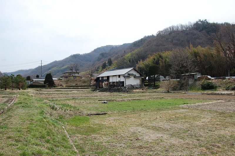 里山の景観をそのまま残している作業場